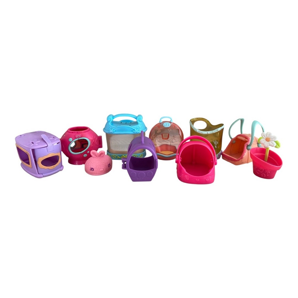 Littlest Pet Shop accessories lot.